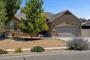 1912 N 2750 W, Clinton, UT 84015 - Photo 3