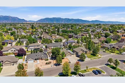 1912 N 2750 W, Clinton, UT 84015 - Photo 43