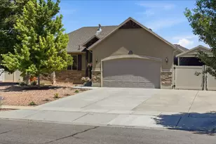 1912 N 2750 W, Clinton, UT 84015 - Photo 3