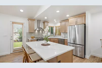 1912 N 2750 W, Clinton, UT 84015 - Photo 17