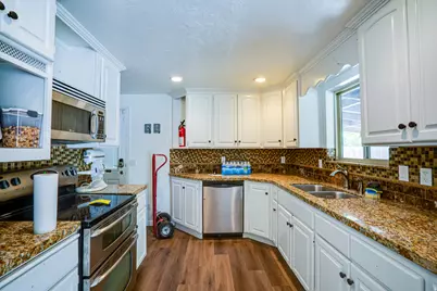 4466 S Brians Way W, West Valley, UT 84119 - Photo 7