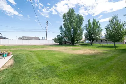 855 E 300 N, Beaver, UT 84713 - Photo 13