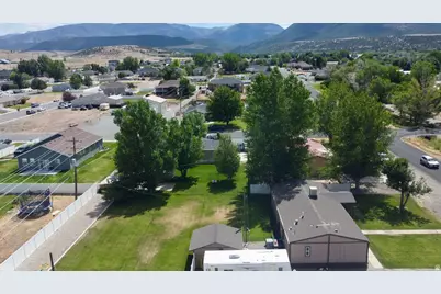 855 E 300 N, Beaver, UT 84713 - Photo 37
