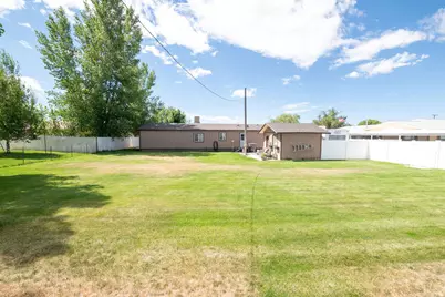 855 E 300 N, Beaver, UT 84713 - Photo 9