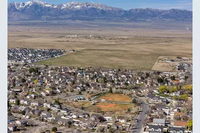 182 E Aparicio Dr, Tooele, UT 84074 - Photo 39