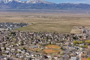 182 E Aparicio Dr, Tooele, UT 84074 - Photo 39