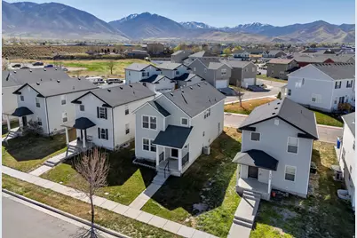 182 E Aparicio Dr, Tooele, UT 84074 - Photo 31