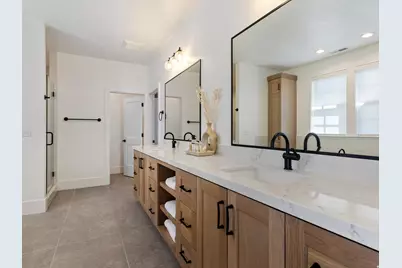 563 W Founders Blvd, Saratoga Springs, UT 84045 - Photo 21