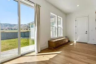 563 W Founders Blvd, Saratoga Springs, UT 84045 - Photo 33