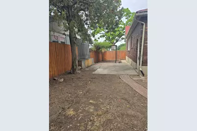 2687 S Highland Dr, Salt Lake City, UT 84106 - Photo 11