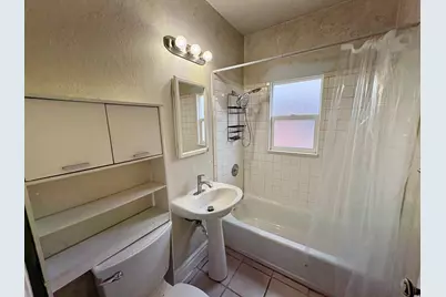 2687 S Highland Dr, Salt Lake City, UT 84106 - Photo 9