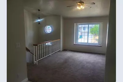 434 W 180 N, Clearfield, UT 84015 - Photo 3