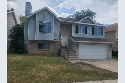434 W 180 N, Clearfield, UT 84015 - Photo 1