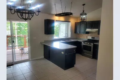 434 W 180 N, Clearfield, UT 84015 - Photo 5