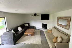 903 E Avila Dr S, Sandy, UT 84094 - Photo 5