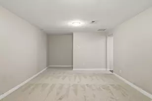 448 S 1450 E, Provo, UT 84606 - Photo 21