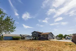 4262 S 6115 W, West Valley, UT 84128 - Photo 31