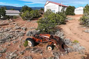 358 S Sky Dr, Torrey, UT 84775 - Photo 9