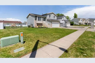 4112 W 5400 S, Roy, UT 84067 - Photo 5