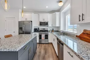4216 W Bison Park Ct, Riverton, UT 84096 - Photo 11