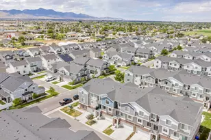 4216 W Bison Park Ct, Riverton, UT 84096 - Photo 31
