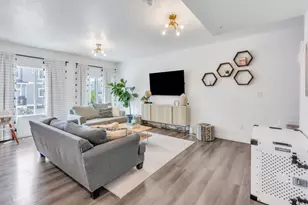 4216 W Bison Park Ct, Riverton, UT 84096 - Photo 13