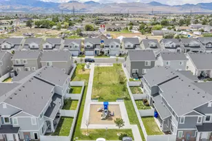 4216 W Bison Park Ct, Riverton, UT 84096 - Photo 37
