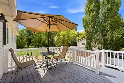 2586 W 2250 N, Clinton, UT 84015 - Photo 37