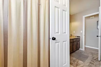 2586 W 2250 N, Clinton, UT 84015 - Photo 17