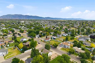 2586 W 2250 N, Clinton, UT 84015 - Photo 53