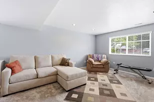 2586 W 2250 N, Clinton, UT 84015 - Photo 25