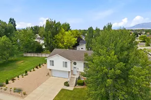 2586 W 2250 N, Clinton, UT 84015 - Photo 49