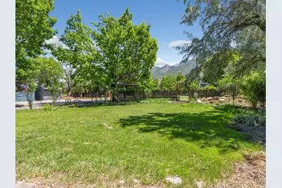 12825 S Fort St, Draper, UT 84020 - Photo 35