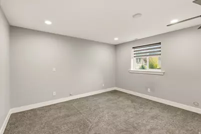 6082 W 5350 S, Hooper, UT 84315 - Photo 33