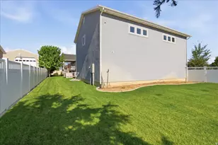 6082 W 5350 S, Hooper, UT 84315 - Photo 41