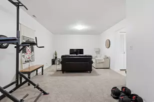 262 N Almond St E, Salt Lake City, UT 84103 - Photo 31