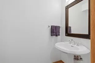 262 N Almond St E, Salt Lake City, UT 84103 - Photo 13