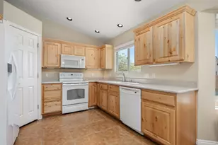 4226 Hamlet Hill Dr, Saint George, UT 84790 - Photo 5