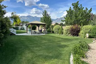 10216 N Riverside Ln, Highland, UT 84003 - Photo 9