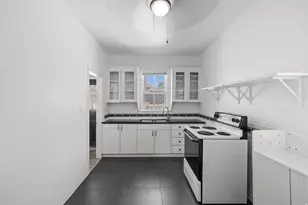 87 N H St, Salt Lake City, UT 84103 - Photo 11