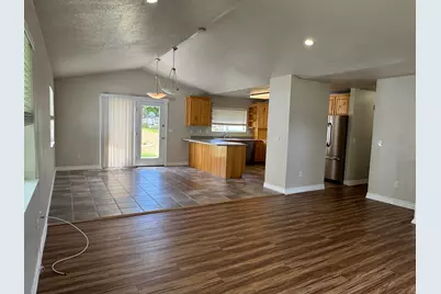 88 Canterbury Ln, Logan, UT 84321 - Photo 9