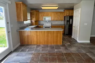 88 Canterbury Ln, Logan, UT 84321 - Photo 3