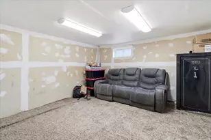 509 E Center St, Nephi, UT 84648 - Photo 39
