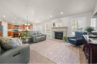 186 N 2975 W, West Point, UT 84015 - Photo 3