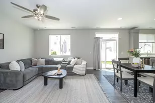 1754 W Parkview Dr, Syracuse, UT 84075 - Photo 5