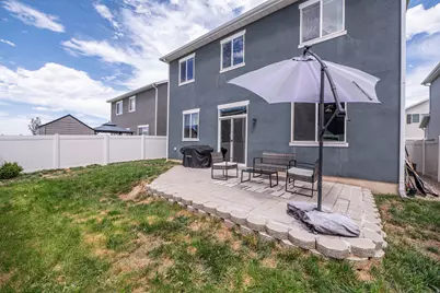 1754 W Parkview Dr, Syracuse, UT 84075 - Photo 23