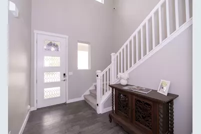 1754 W Parkview Dr, Syracuse, UT 84075 - Photo 3