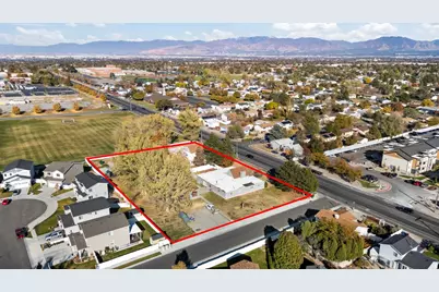 5934 S Cougar Ln W, Kearns, UT 84118 - Photo 41