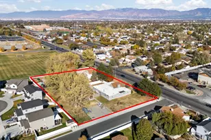 5934 S Cougar Ln W, Kearns, UT 84118 - Photo 41
