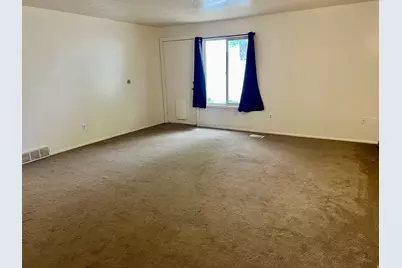 5934 S Cougar Ln W, Kearns, UT 84118 - Photo 13